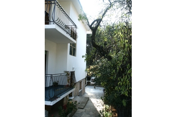 Chorwacja Privát Stari Grad, Zewnątrz